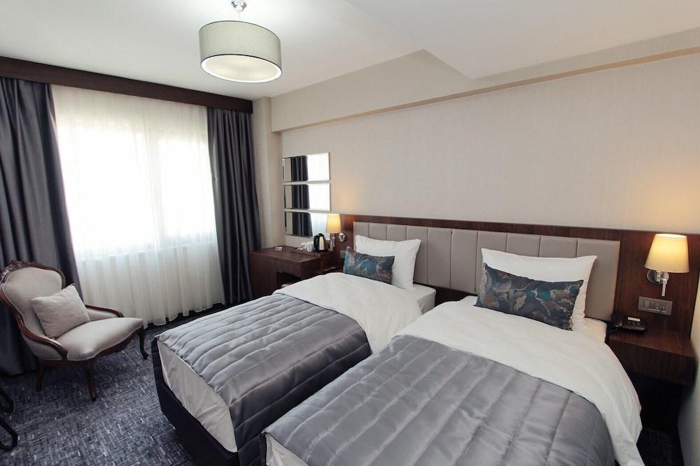 Hotel Pisa Room Type - Double or Twin Room