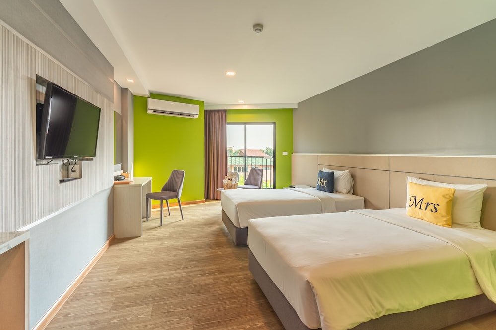 Lawinta Hotel Pattaya Room Type - Superior Twin Room, 2 Twin Beds