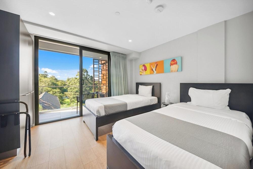 Studio 8 Residences - Adults Only Room Type - Deluxe Twin Studio with balcony
