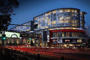 Studio 8 Residences - Adults Only - Tap to explore photos