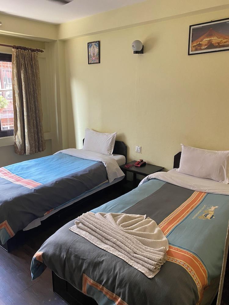 Bag Packer's Lodge Room Type - Standard Double or Twin Room