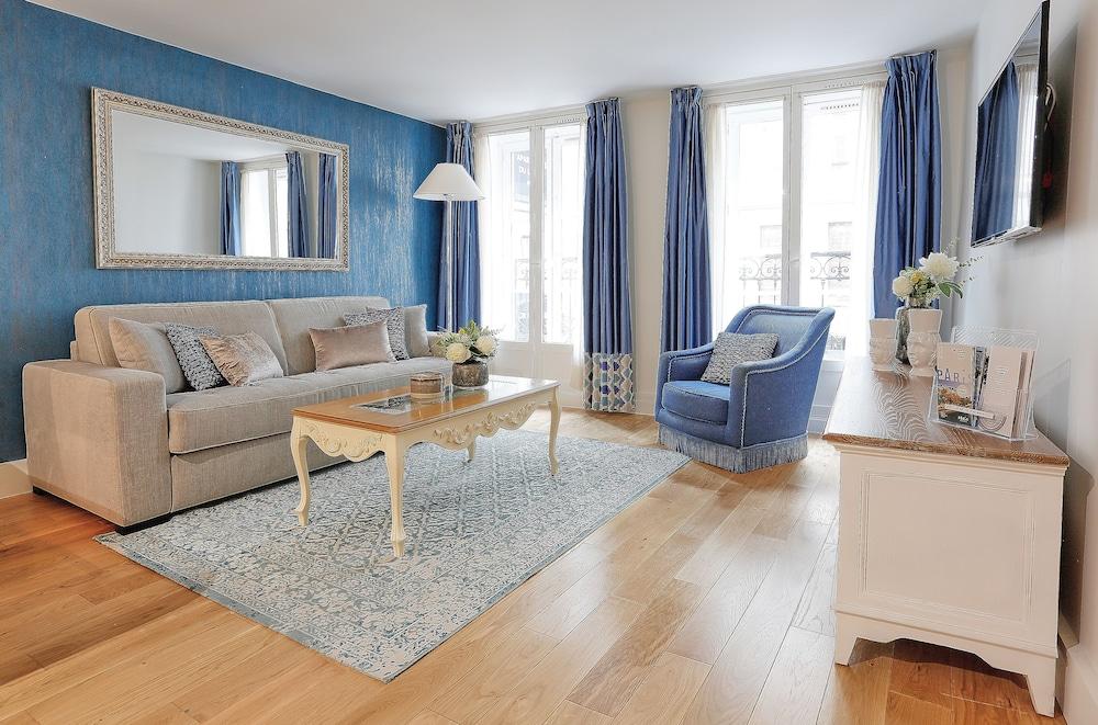 Apartments du Louvre - St-Honoré Room Type - Apartment, 1 Bedroom, 2 Bathrooms, City View