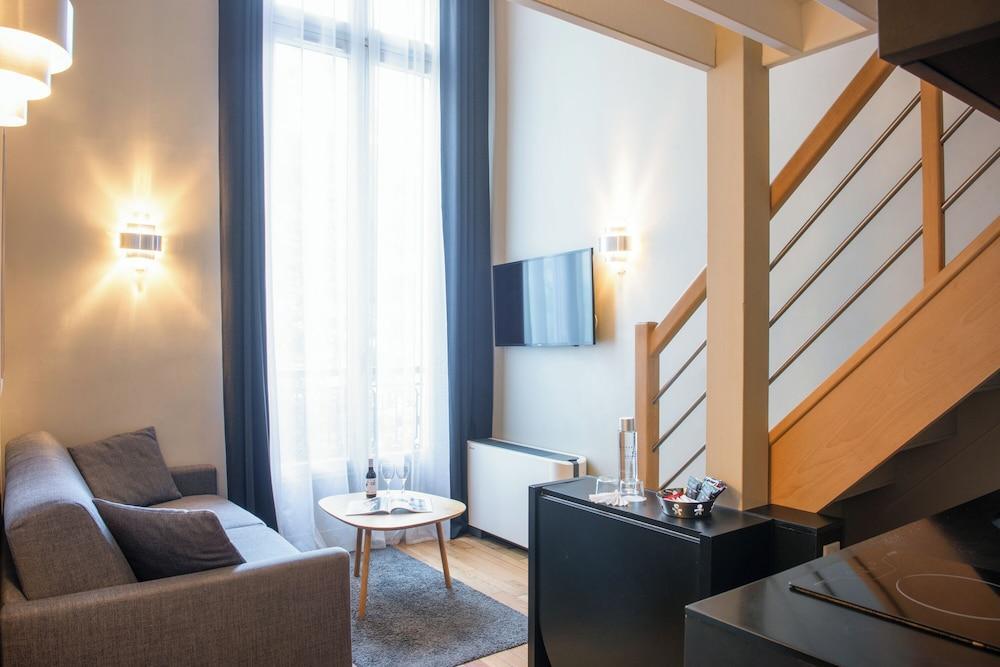 Hotel Helzear Etoile Room Type - Suite 1 Chambre Duplex Hotel Helzear Etoile Room Type - Suite 1 Chambre Duplex