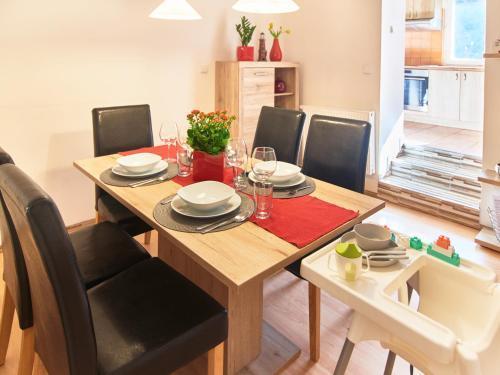2 Bedroom Home near Prague Castle Room Type - Two-Bedroom Apartment