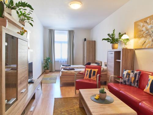 2 Bedroom Home near Prague Castle - Tap to explore photos