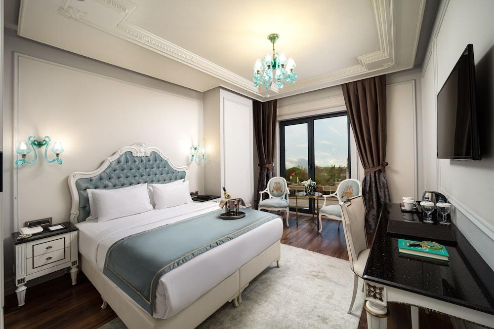 The Time Hotel Marina Room Type - Deluxe Double Room City View The Time Hotel Marina Room Type - Deluxe Double Room City View