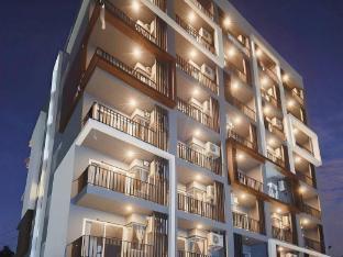 Q Space Residence - Tap to explore photos