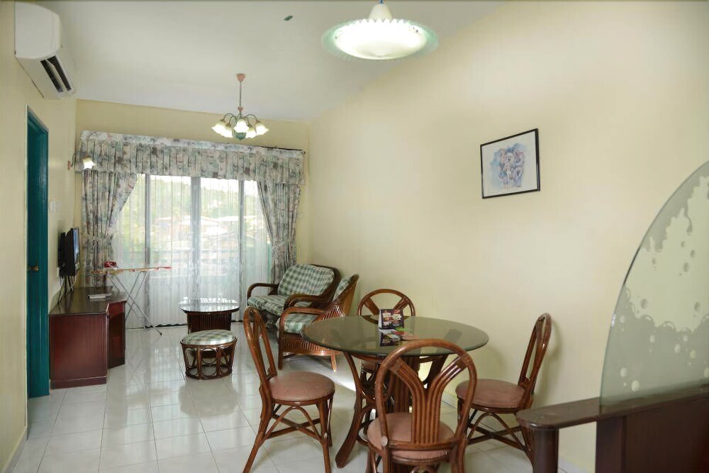 May Condo Room Type - Apartment, 3 Bedrooms