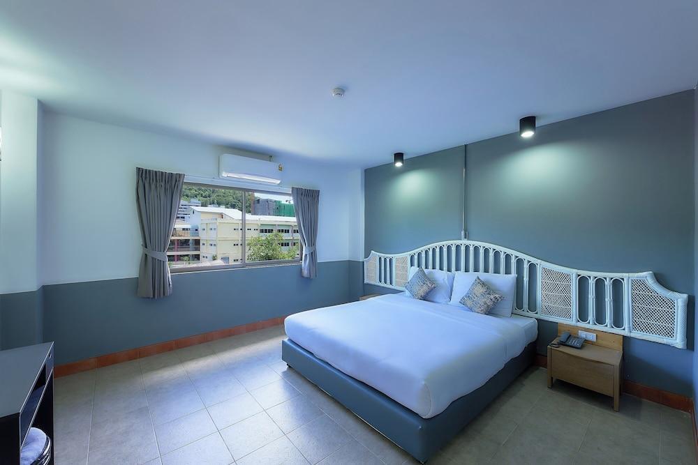 Nora Bukit Hotel Room Type - Standard Double Room