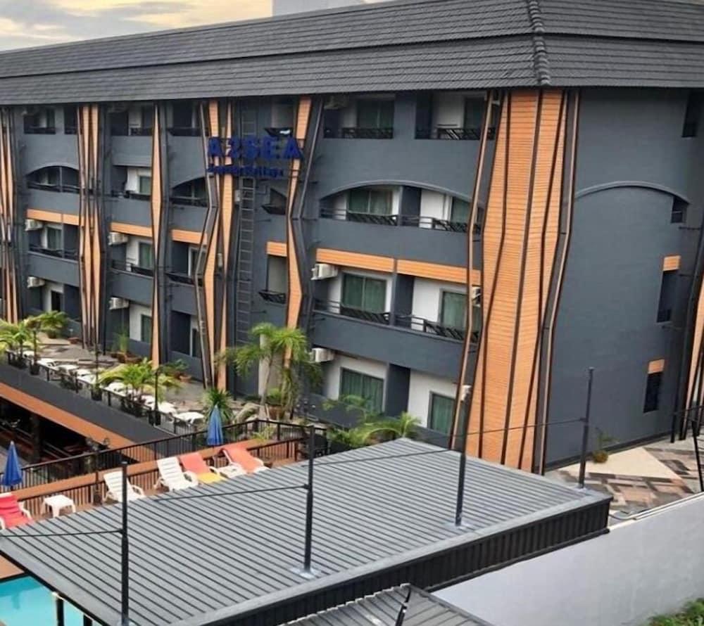 A2Sea Hotel Pattaya - Tap to explore photos