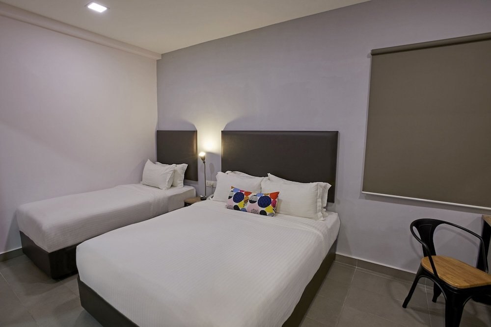 B Lot Hotel Room Type - Deluxe Family