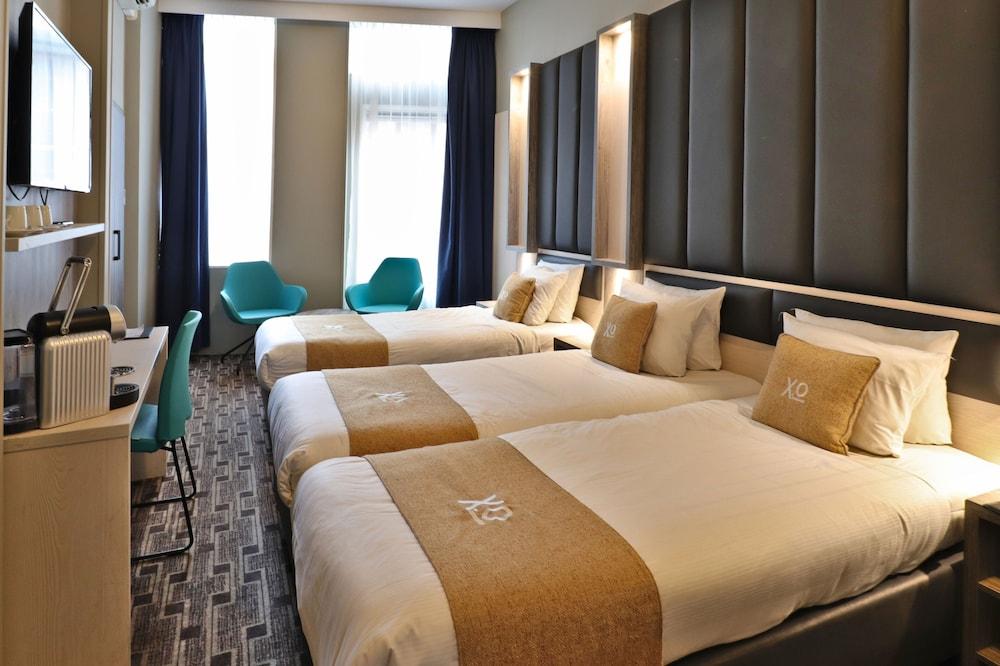XO Hotels City Centre Room Type - Standard Triple Room, 3 Twin Beds