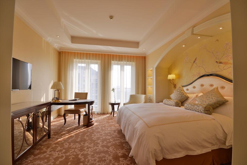 Urban Island Hotel Shanghai Room Type - Deluxe Business Double Room