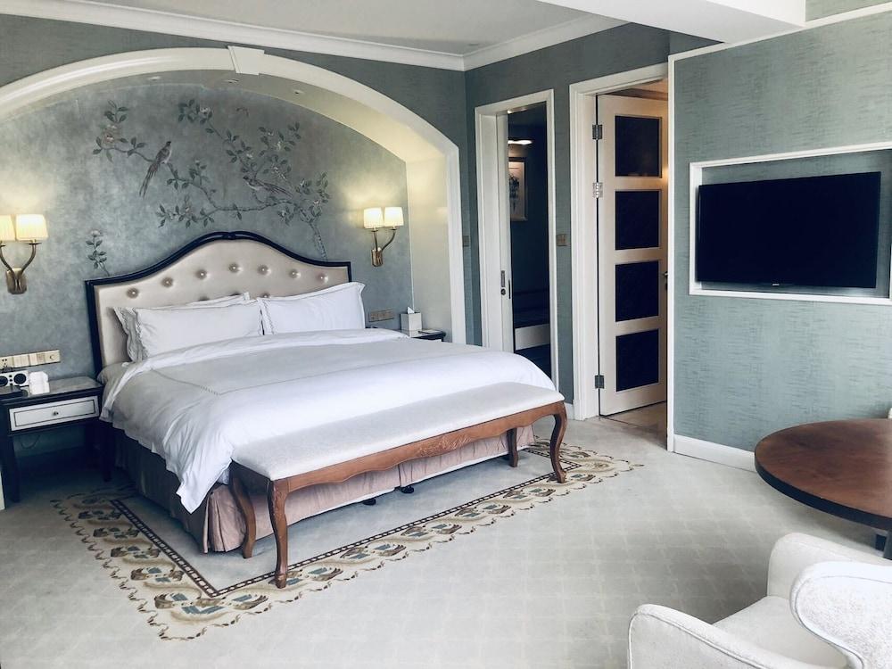 Urban Island Hotel Shanghai Room Type - Deluxe King Room
