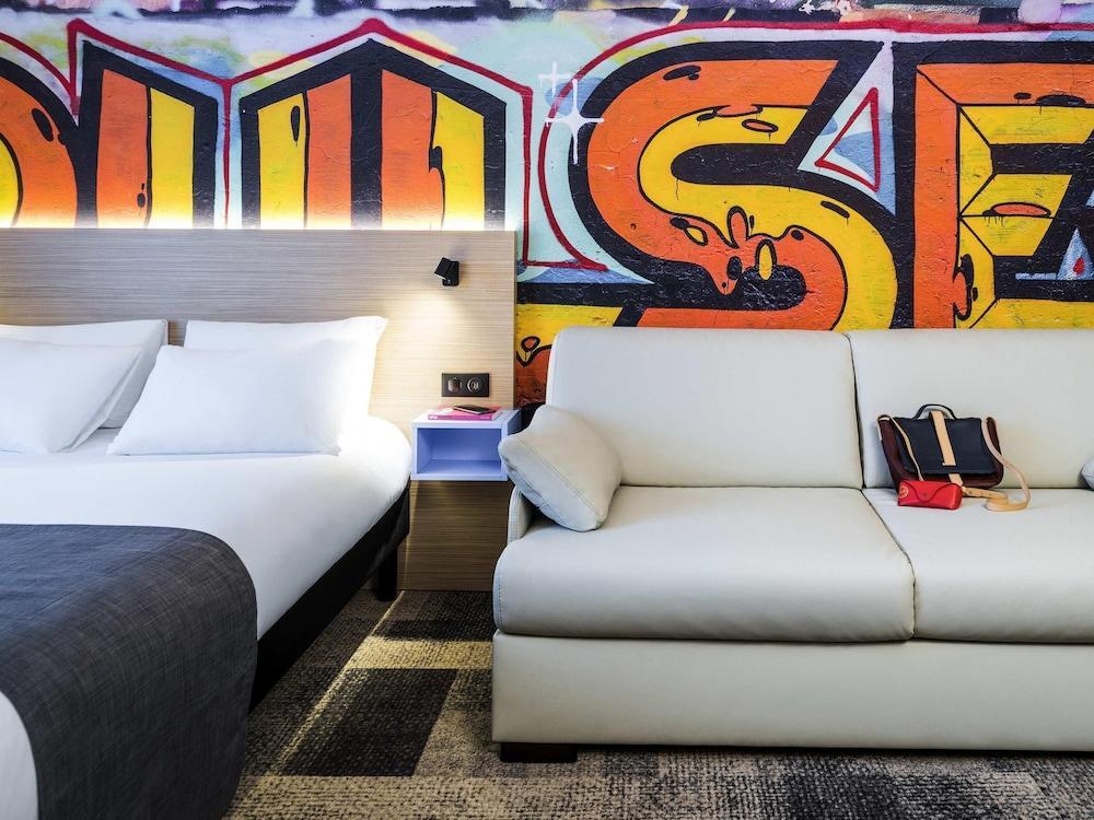 ibis Styles Clamart Gare Grand Paris Room Type - Standard Suite, 1 Double Bed with Sofa bed (Standard)