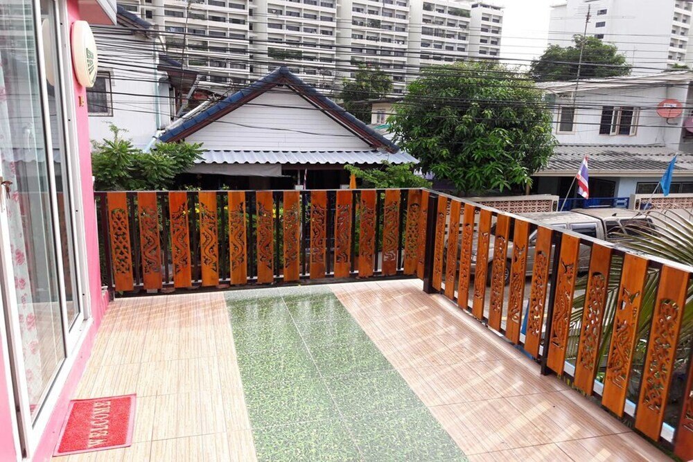 Ban Kru Ae Homestay - Tap to explore photos