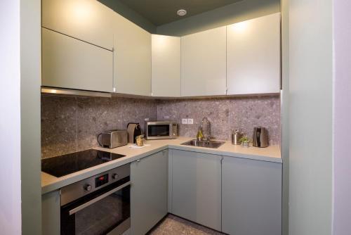 Yuna Blanche - Serviced Apartments - Tap to explore photos