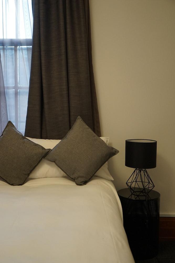 Guildford Hotel Room Type - Quadruple Room
