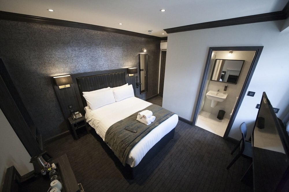 The Duke Rooms London Room Type - Deluxe Double Room