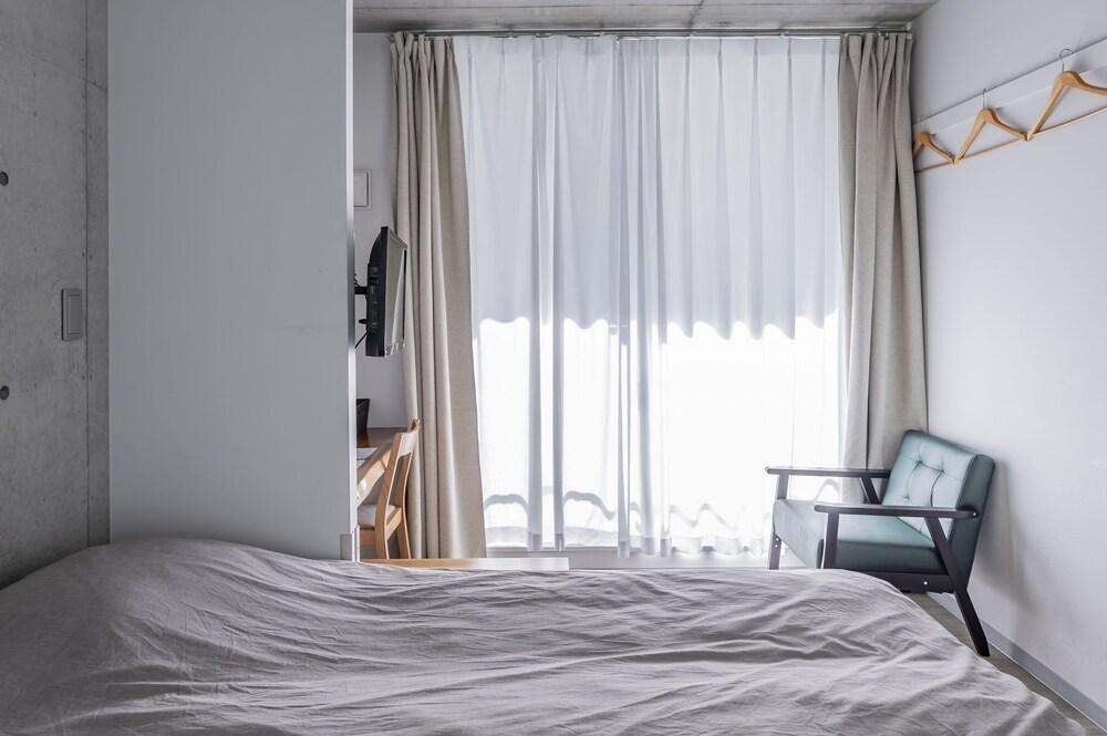 bmj Shinjuku Okubo Room Type - Economy Twin Room, 2 Twin Beds, Non Smoking, Bathtub