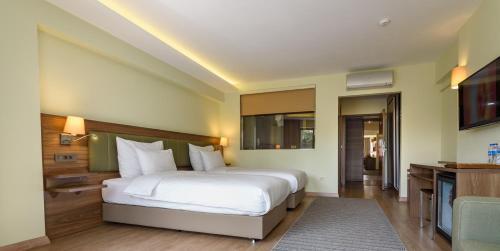 Numi Hotel Room Type - Deluxe Family Room
