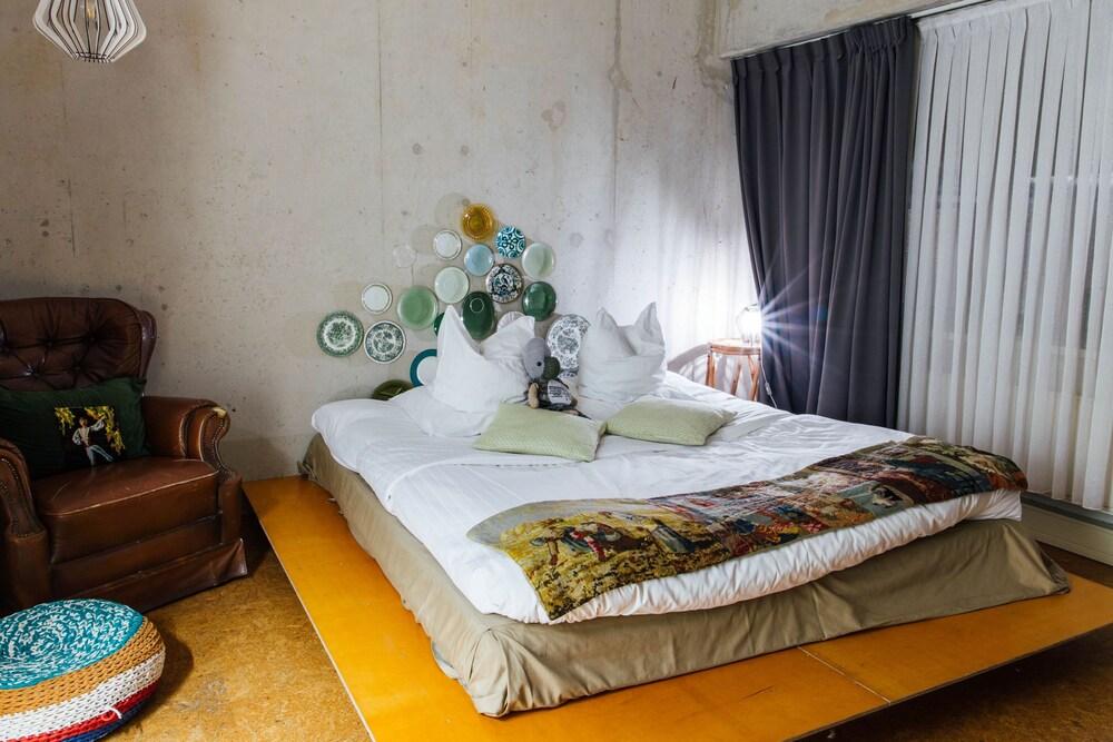 ClinkMama Room Type - Superior Double Room, 1 Double Bed