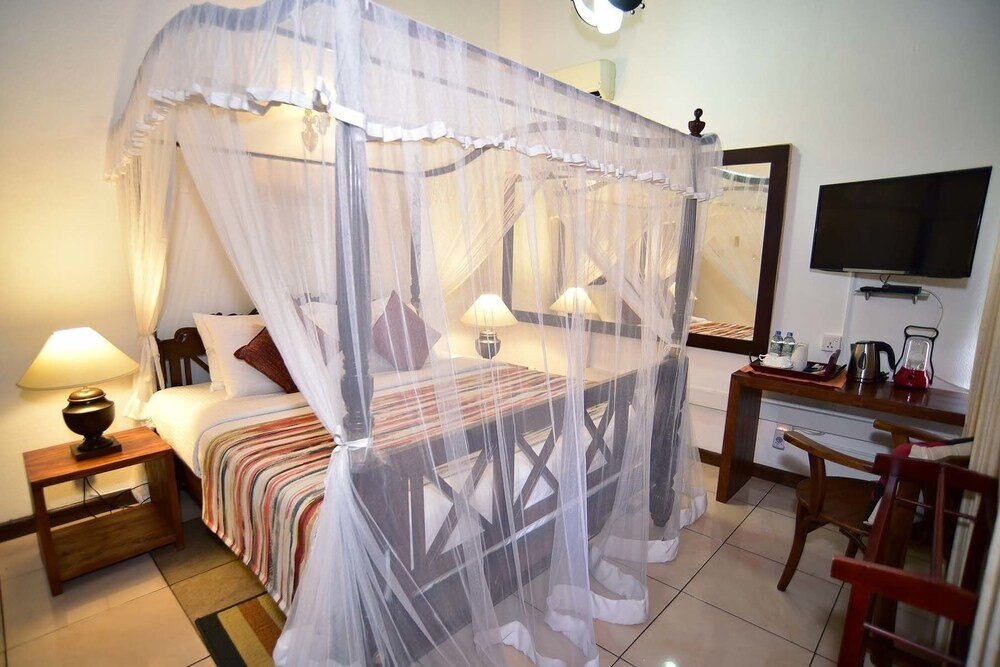 Colombo Villa at Cambridge Place Room Type - Luxury Double Room, 1 King Bed, Private Bathroom