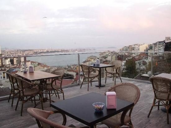 Tryp By Wyndham Istanbul Taksim Istanbul 1 0 3 4 9 Hotel Price Address Reviews