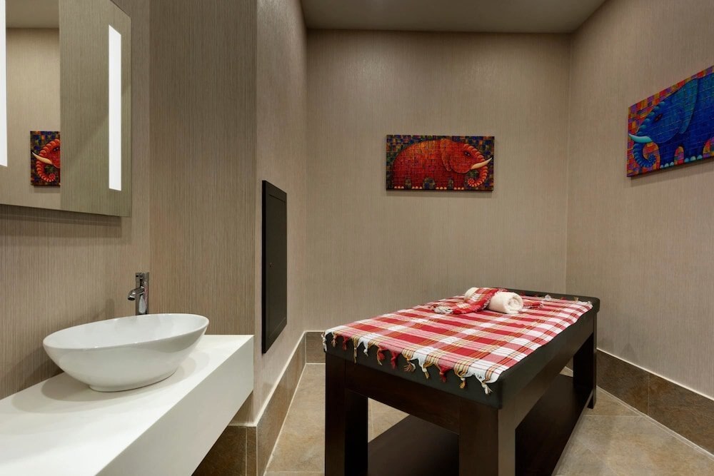 Tryp By Wyndham Istanbul Taksim Istanbul 1 0 3 4 9 Hotel Price Address Reviews