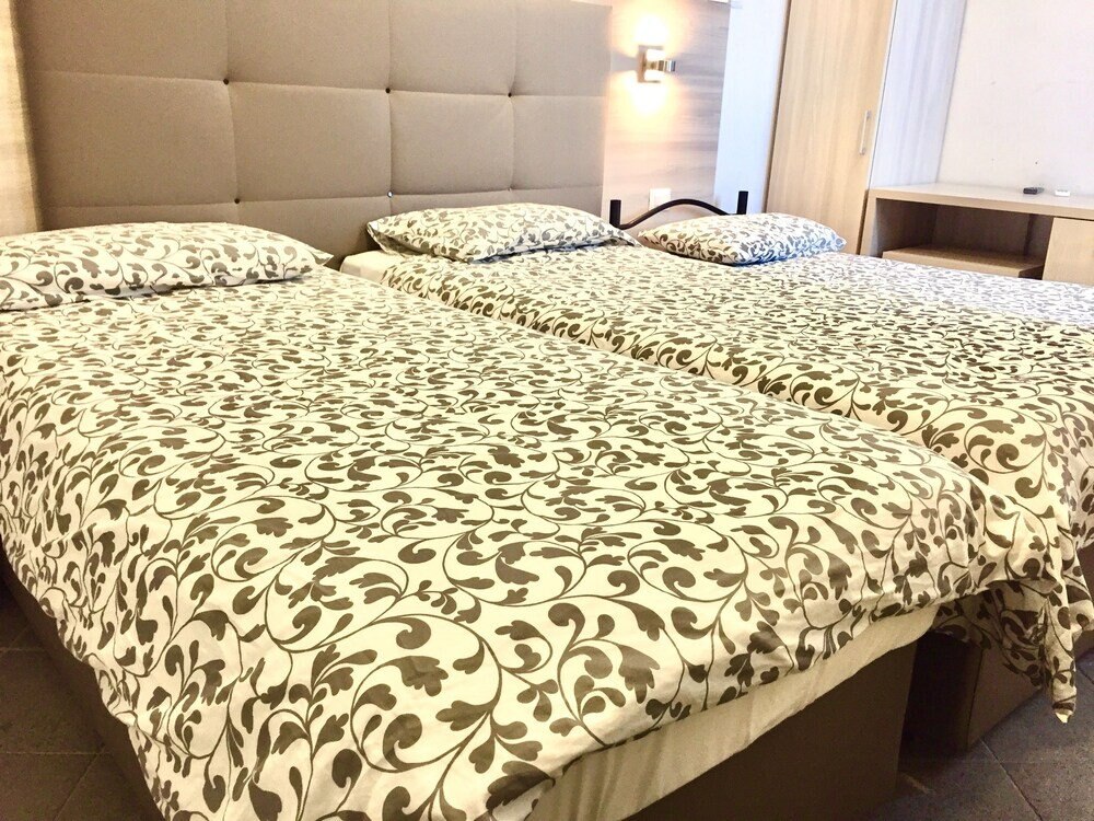 Hotel Academy Room Type - Triple Room Hotel Academy Room Type - Triple Room