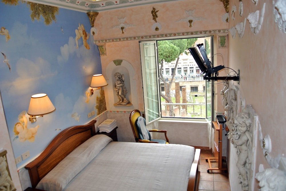 Hotel Barrett Room Type - Standard Twin Room