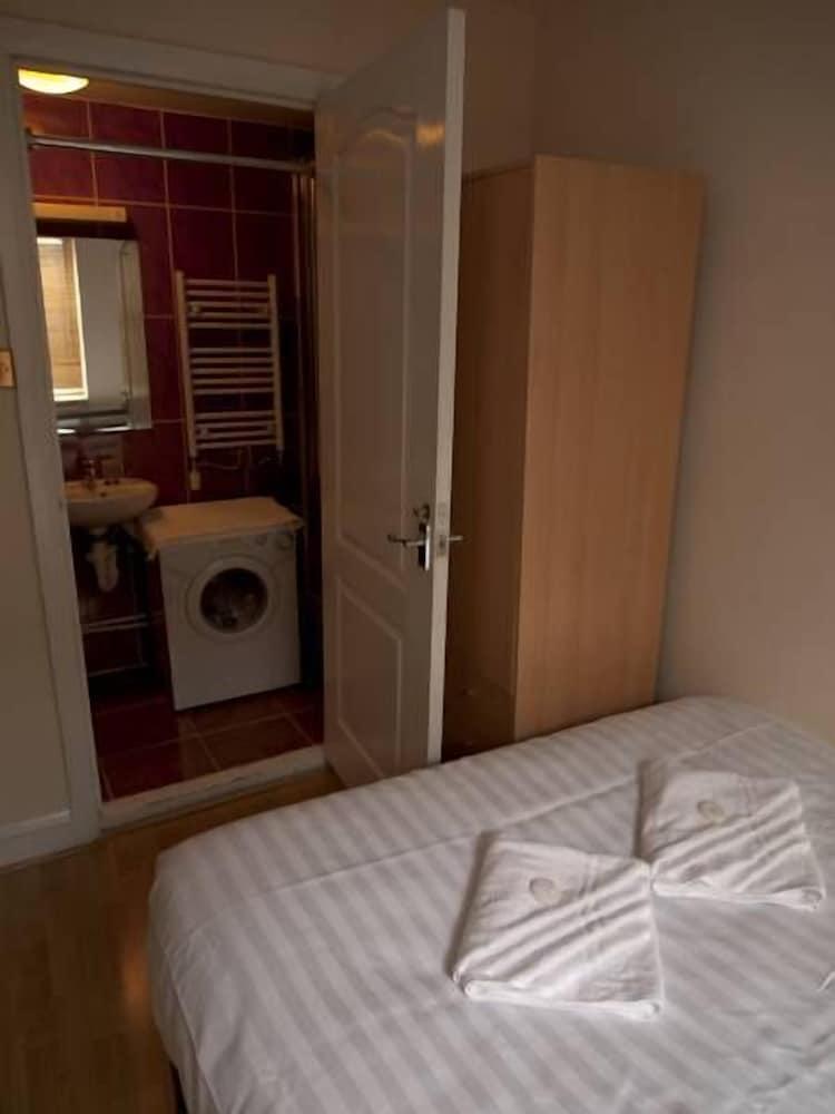 Mayfair Apartment