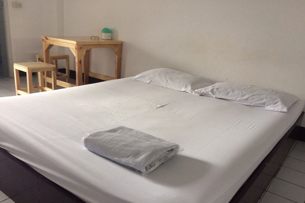 NR Guesthouse Room Type - Standard Double Room