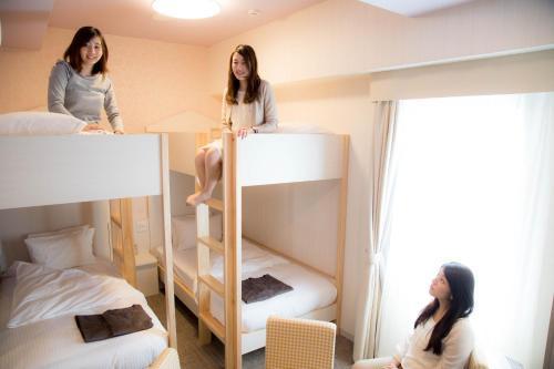 Hiyori Hotel Maihama - Tap to explore photos