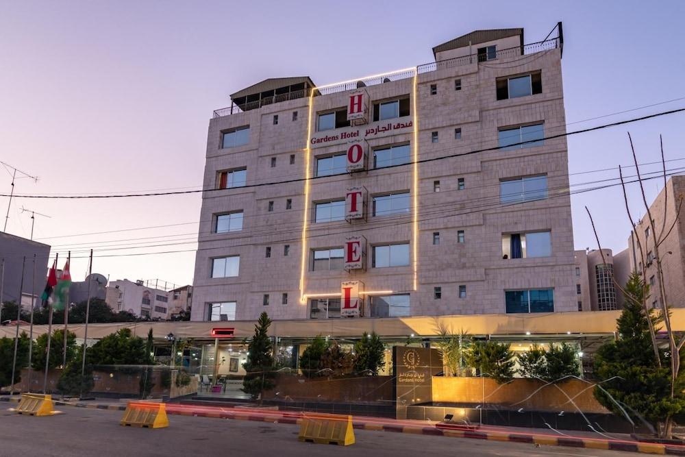 Gardens Hotel
