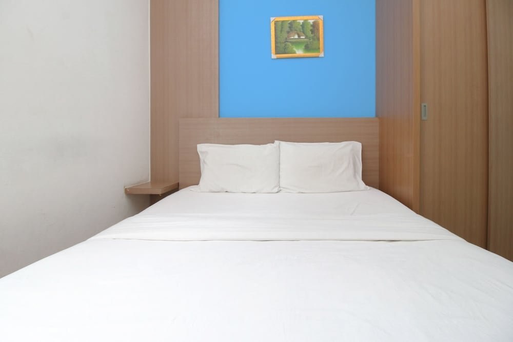 Residence 100 Room Type - Deluxe Double Room