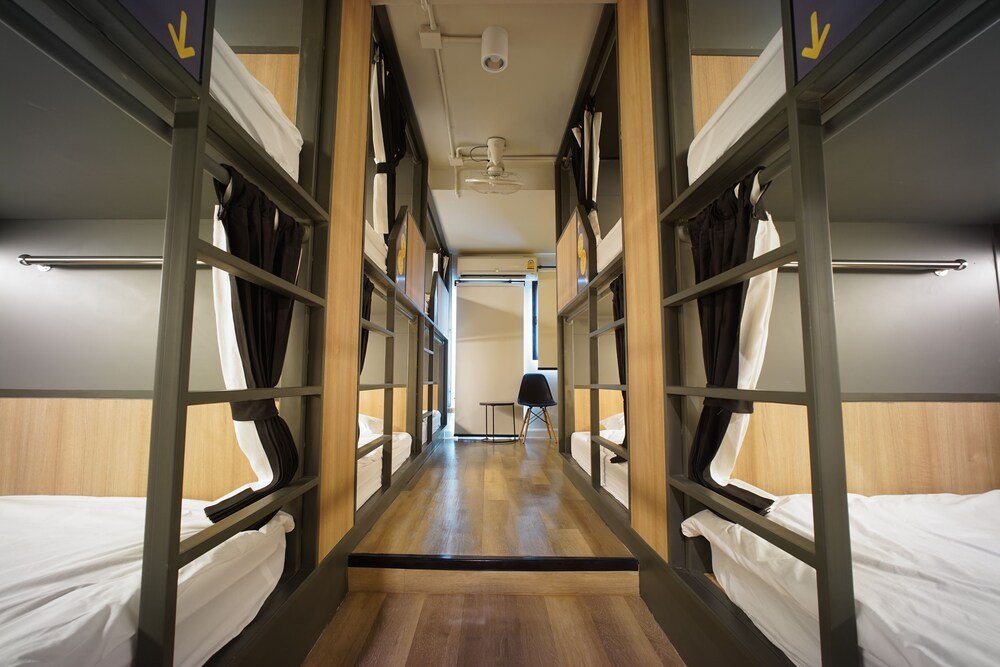 BRB Hostel Bangkok Silom Room Type - 10 Beds Mixed Dormitory