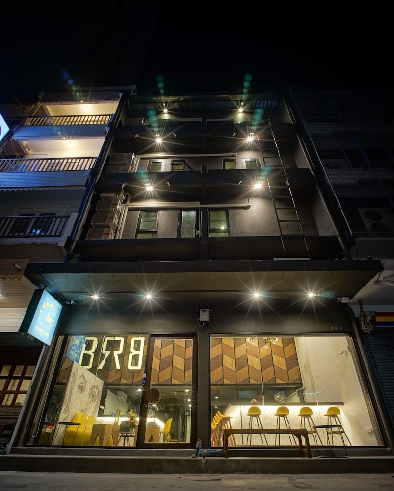 BRB Hostel Bangkok Silom - Tap to explore photos