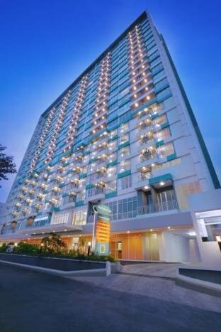 Harper MT Haryono by ASTON Room Type - Superior Double Room