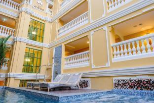 Siri Heritage Bangkok Hotel - Tap to explore photos