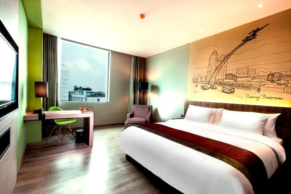 Aone Hotel Jakarta - Tap to explore photos