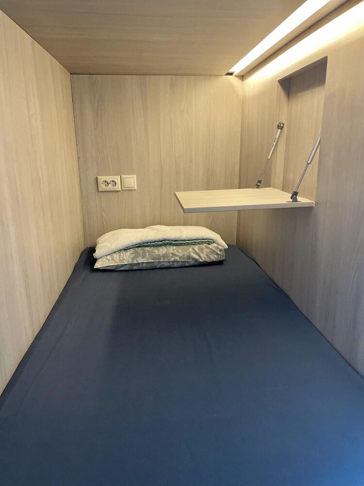 Capsule Hotel 47 Nebo - Tap to explore photos