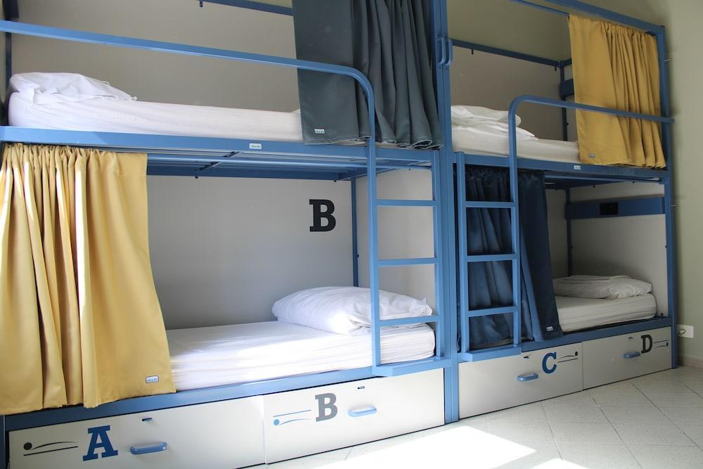 Roma Scout Center - Hostel Room Type - Shared Dormitory, Mixed Dorm, Shared Bathroom