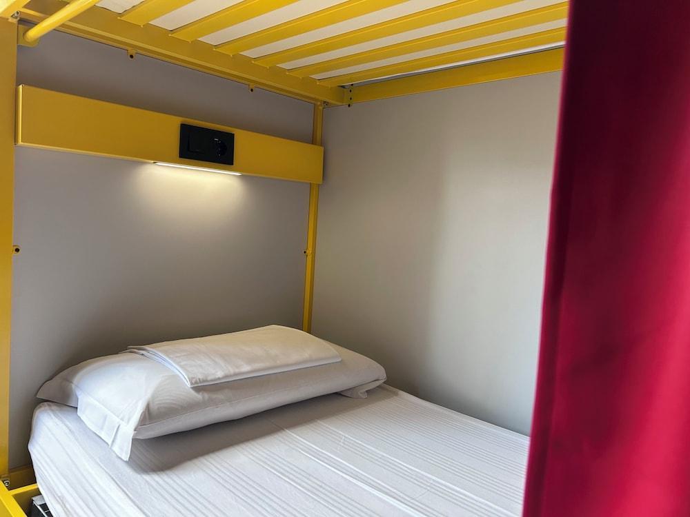 Roma Scout Center - Hostel Room Type - Shared Dormitory, Women only, Shared Bathroom