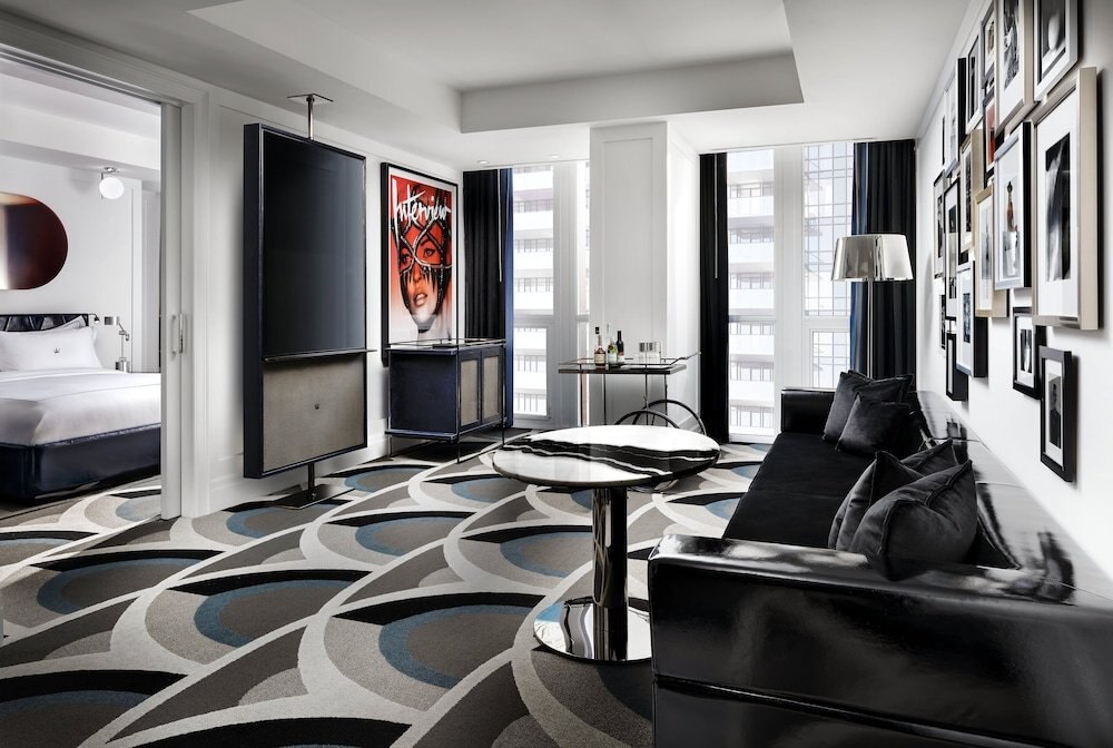 Bisha Hotel Toronto Room Type - Suite, 1 Bedroom