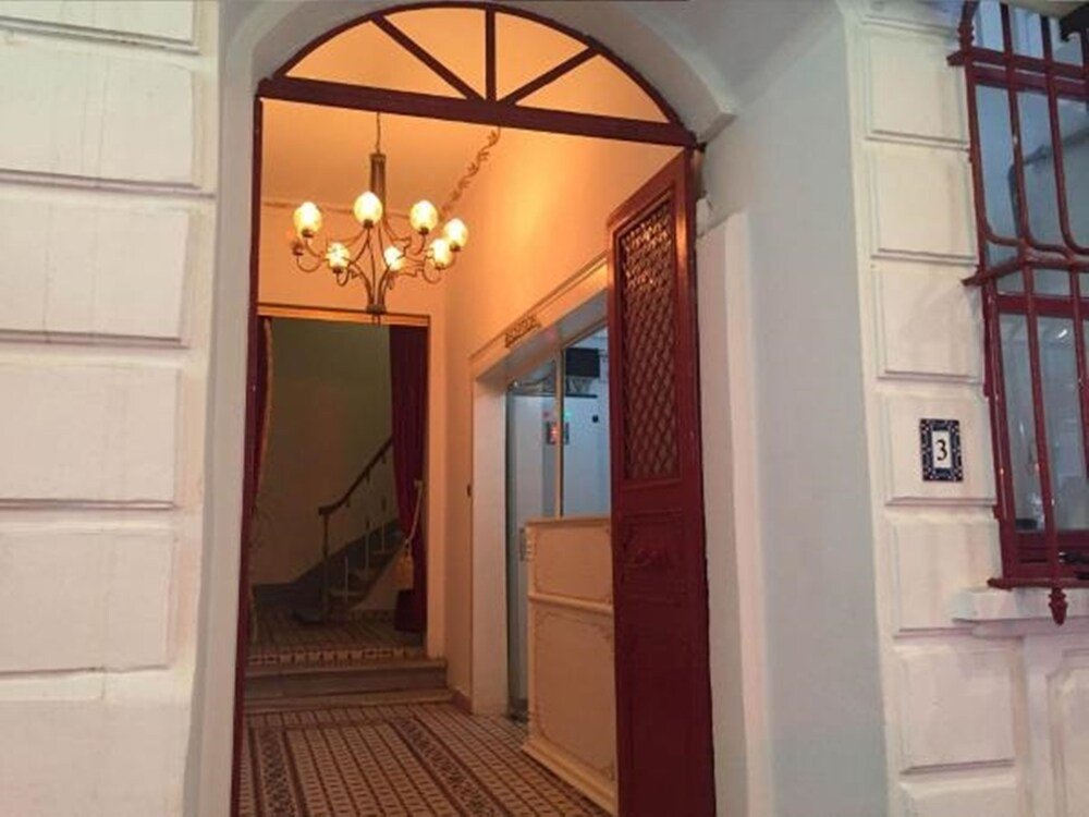 Tepe Palas Hotel Taksim - Tap to explore photos