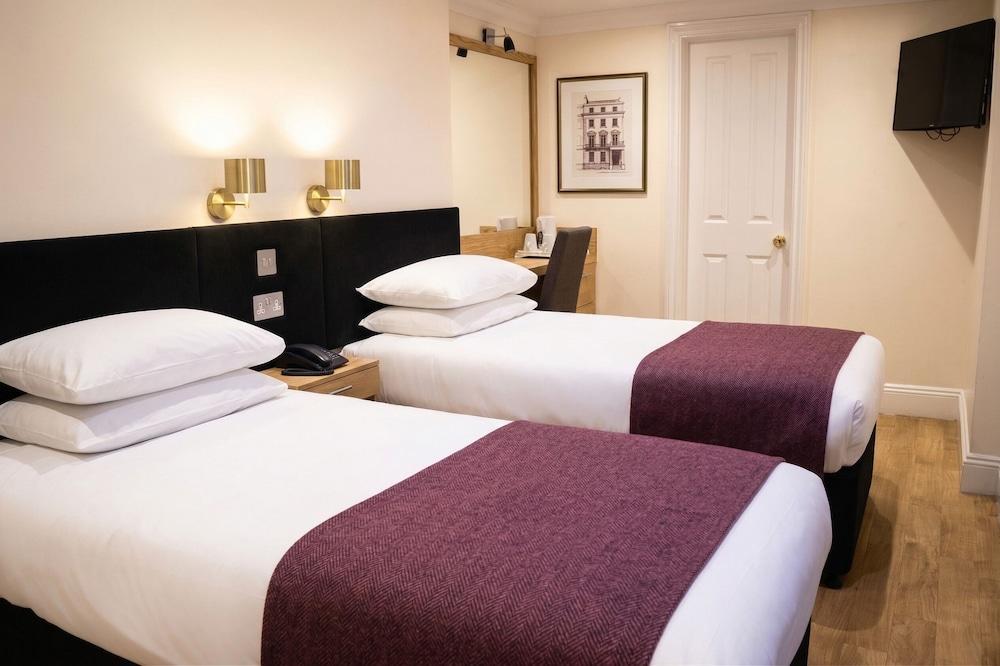 Athena Room Type - Classic Twin Room