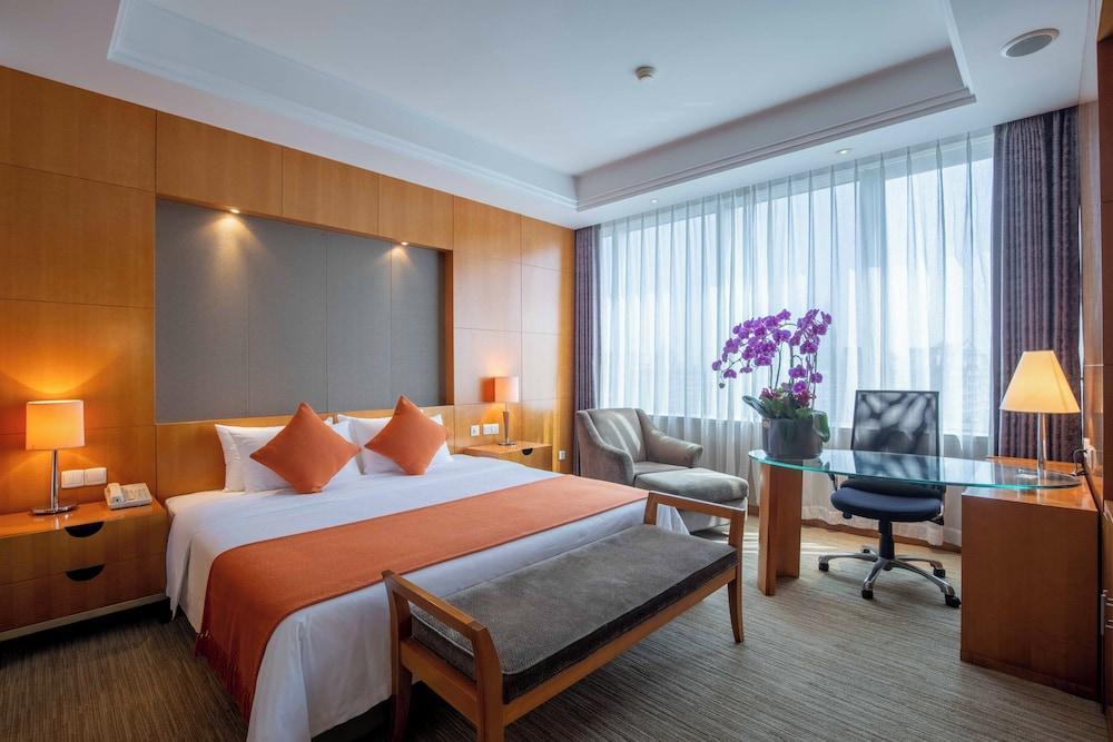 Jin Jiang Tian Cheng Hotel Room Type - Superior Suite King