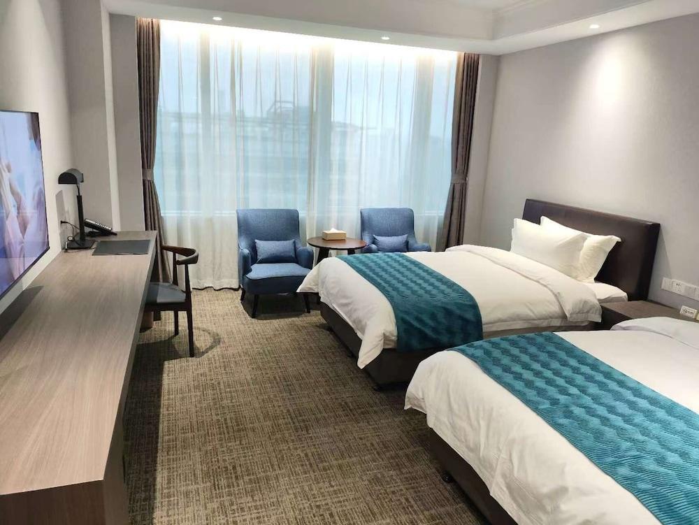 Jin Jiang Tian Cheng Hotel Room Type - Premium Twin Room
