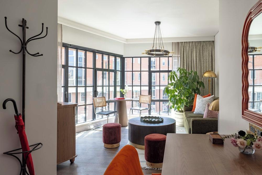 Virgin Hotels London-Shoreditch - Tap to explore photos